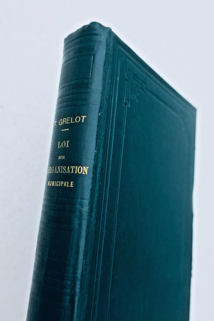Französisches Kommunalrecht von 1884 kommentiert