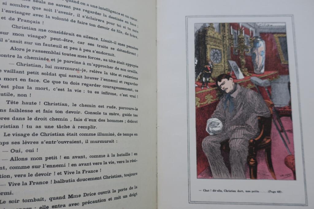 Mémoires du général Joffre en plomb. Illustrations de H. Gray