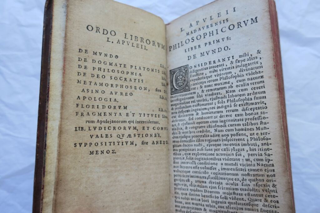 Eine Ausgabe von Apuleius' Werken