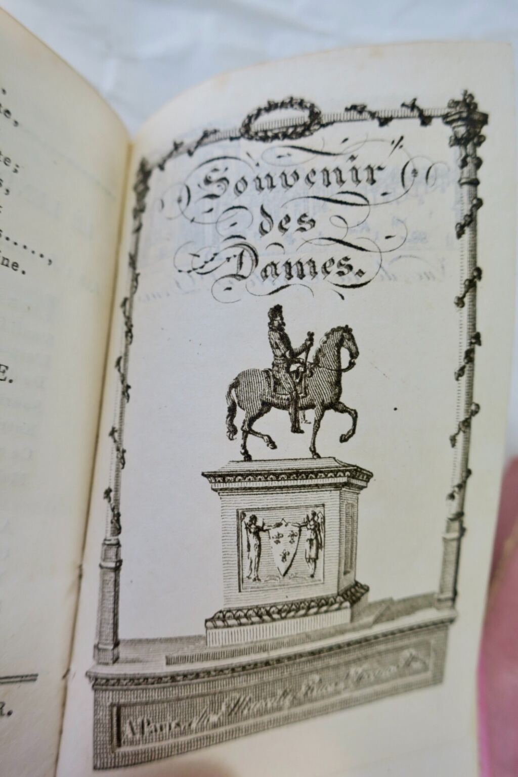 Charmantes Kinderbuch mit Souvenirs