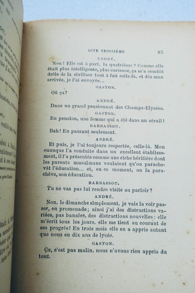Mon Oncle Barbassou, comédie fantaisiste en 4 actes, par Emile Blavet et carré