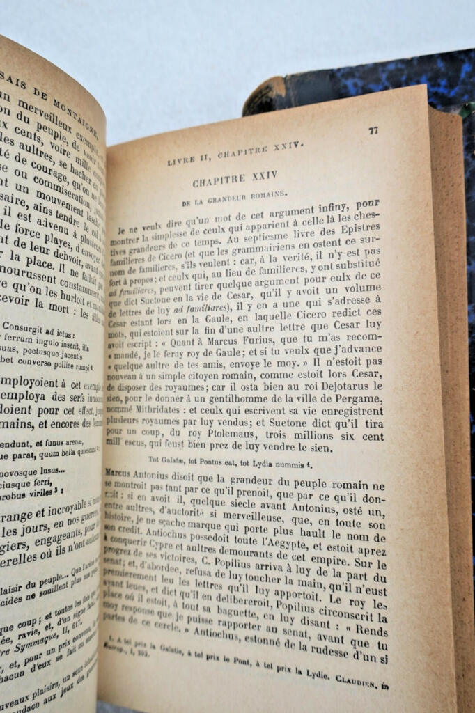 Complete Essays with scholarly annotations