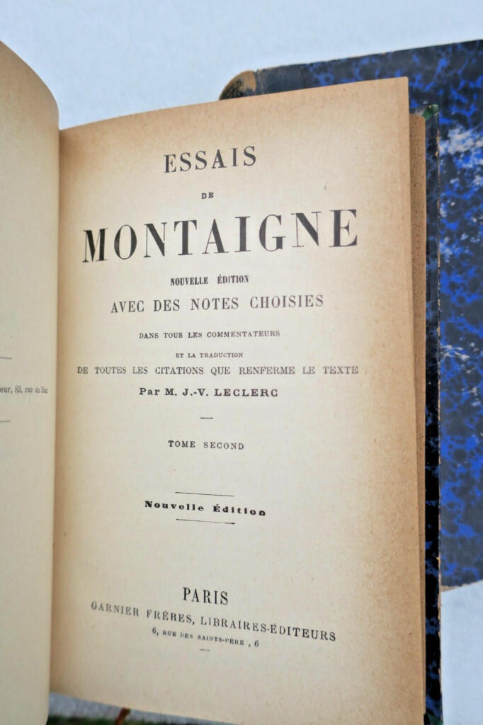 Complete Essays with scholarly annotations