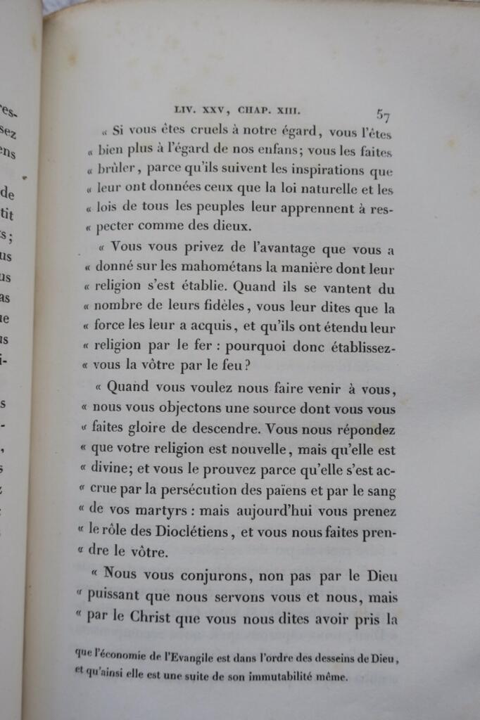 Essays über die Werke von Montesquieu