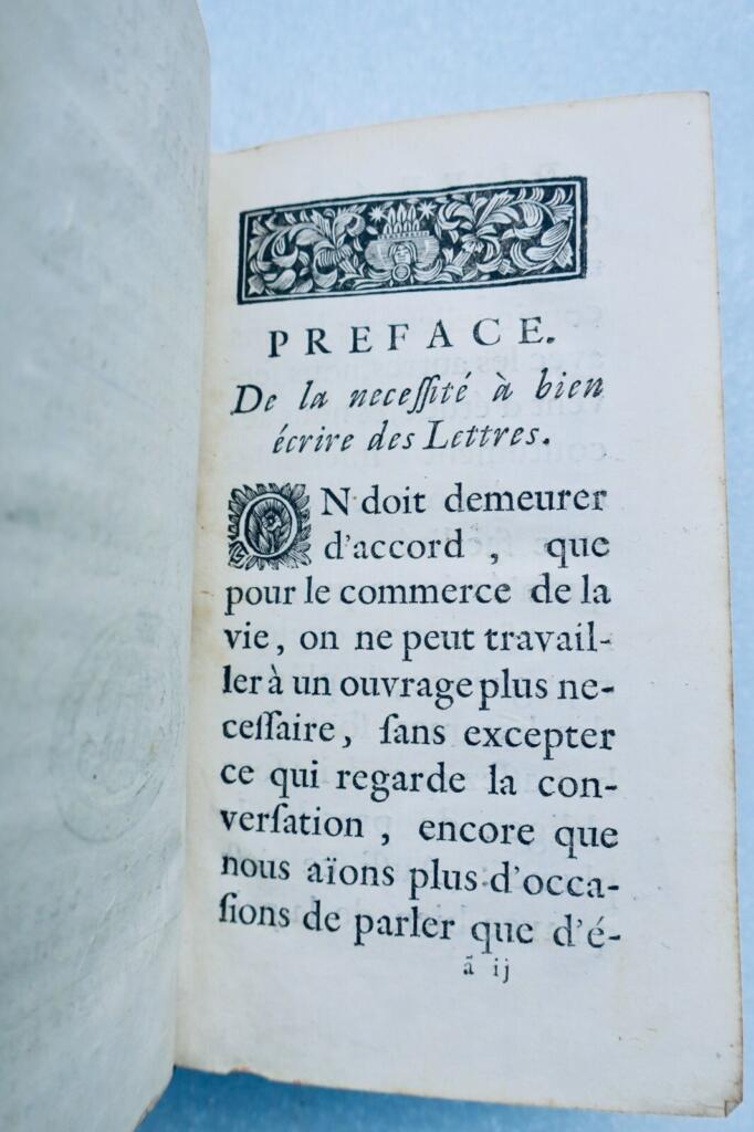 Nouvelles Lettres Familières at Autres 1708