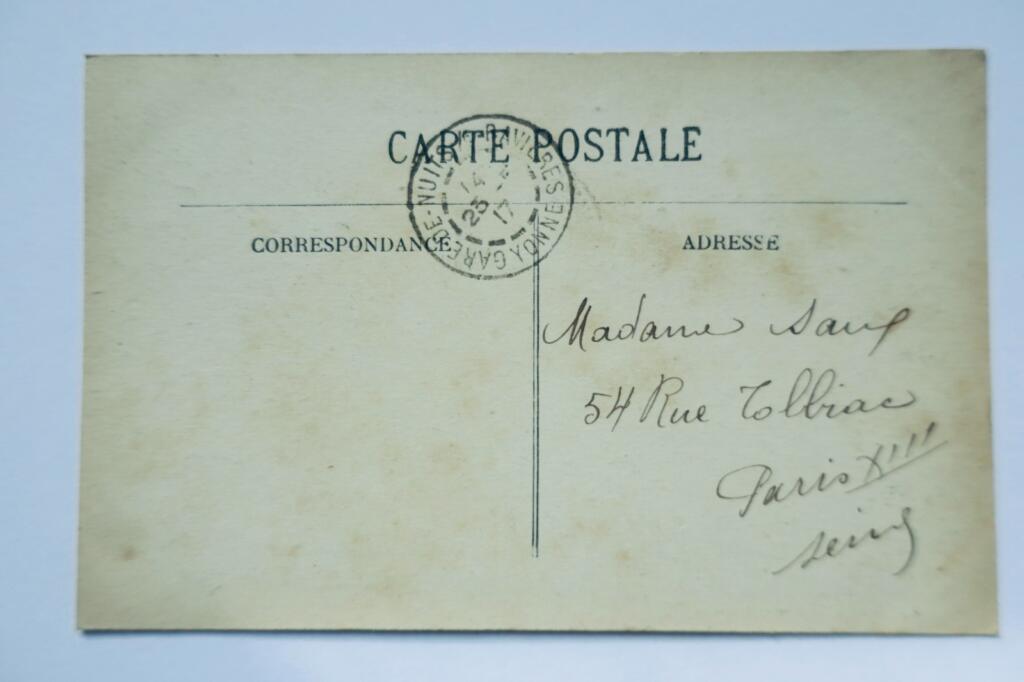 Nuits-sous-Ravières le centre du pays attelage, hôtel