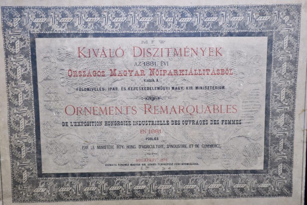 ornements remarquables de l’exposition hongroise industrielle des ouvrages de…