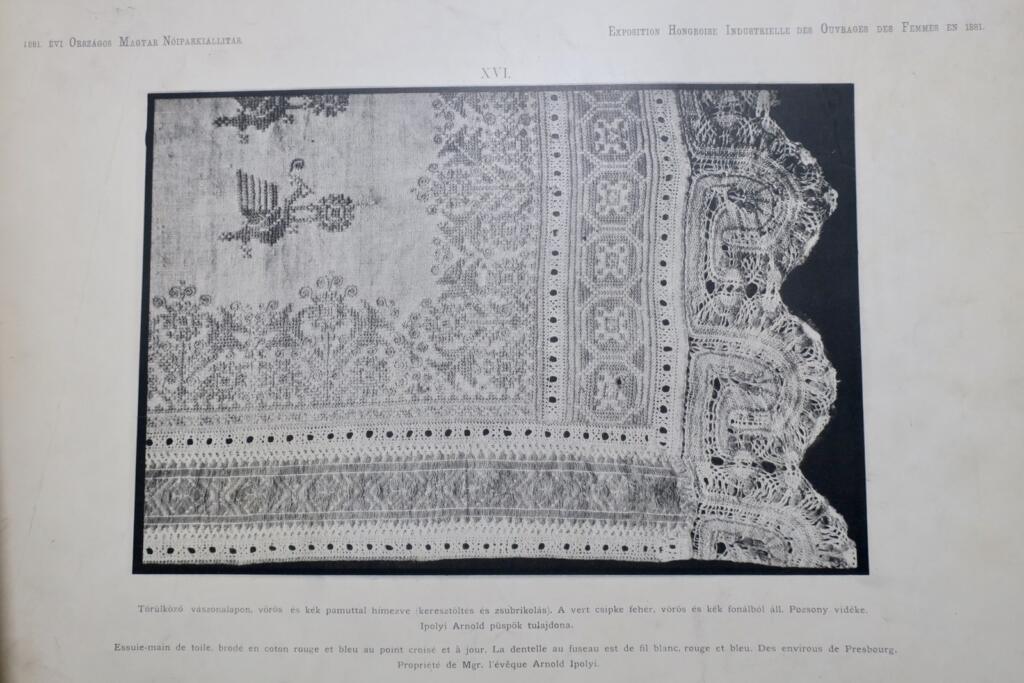 ornements remarquables de l’exposition hongroise industrielle des ouvrages de…