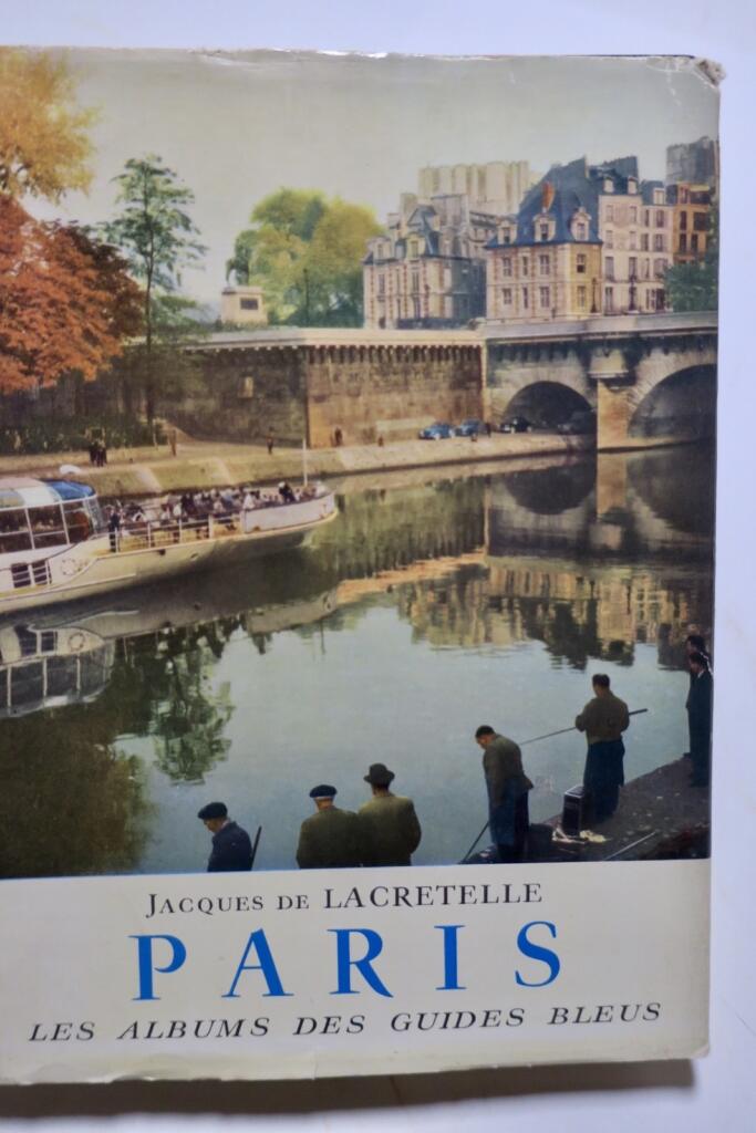 Paris. Les Albums des Guides Bleus + envoi
