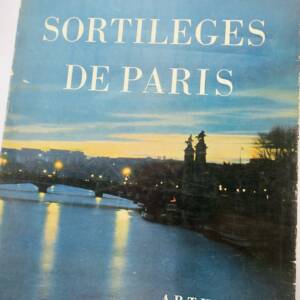 Paris SORTILÈGES DE PARIS 1952