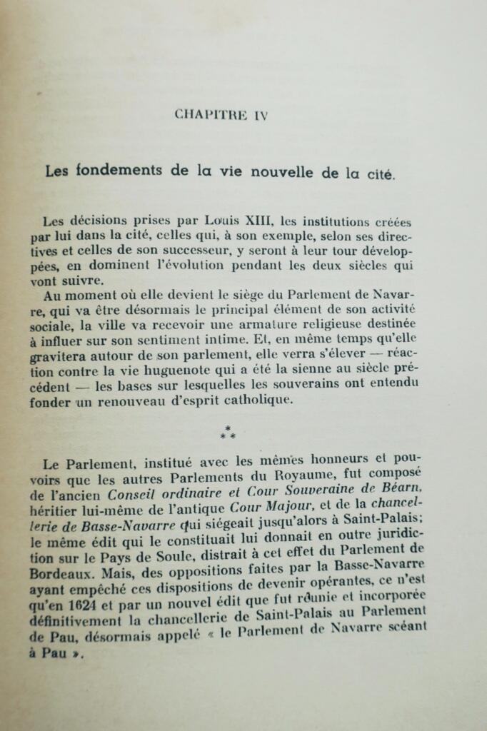 pauLA VILLE DE PAU aux trois phases de son histoire Béarn