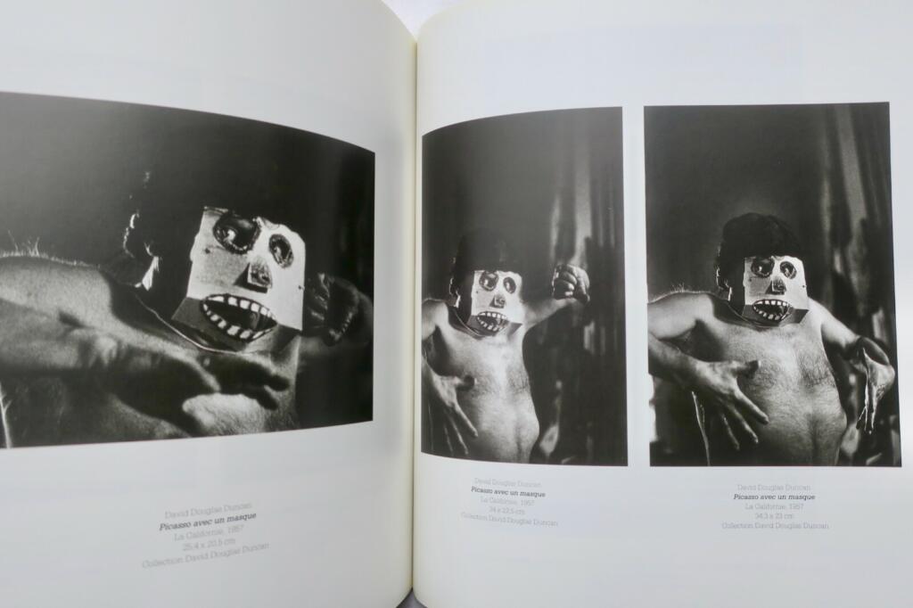 Exhibition catalog featuring Picasso's circus art