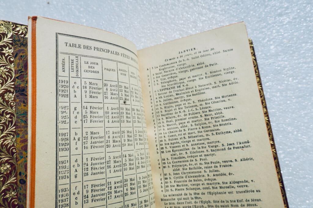 Piety book for schoolgirl and family life