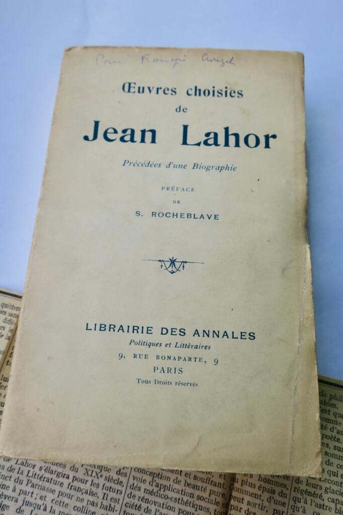 Symbolist poet collection and correspondence