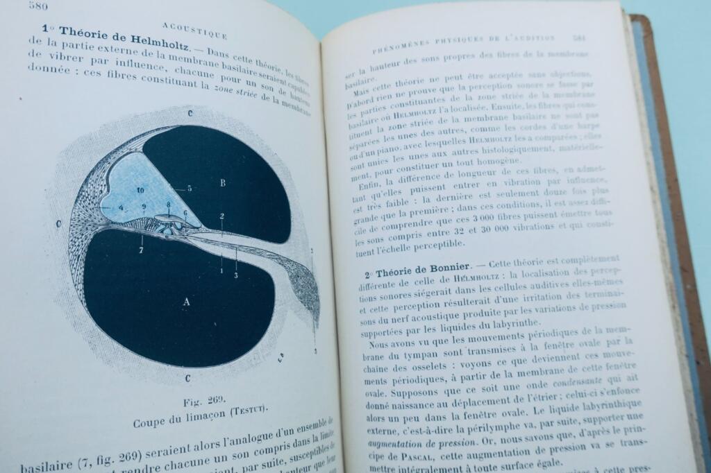 Précis de physique biologique 1903
