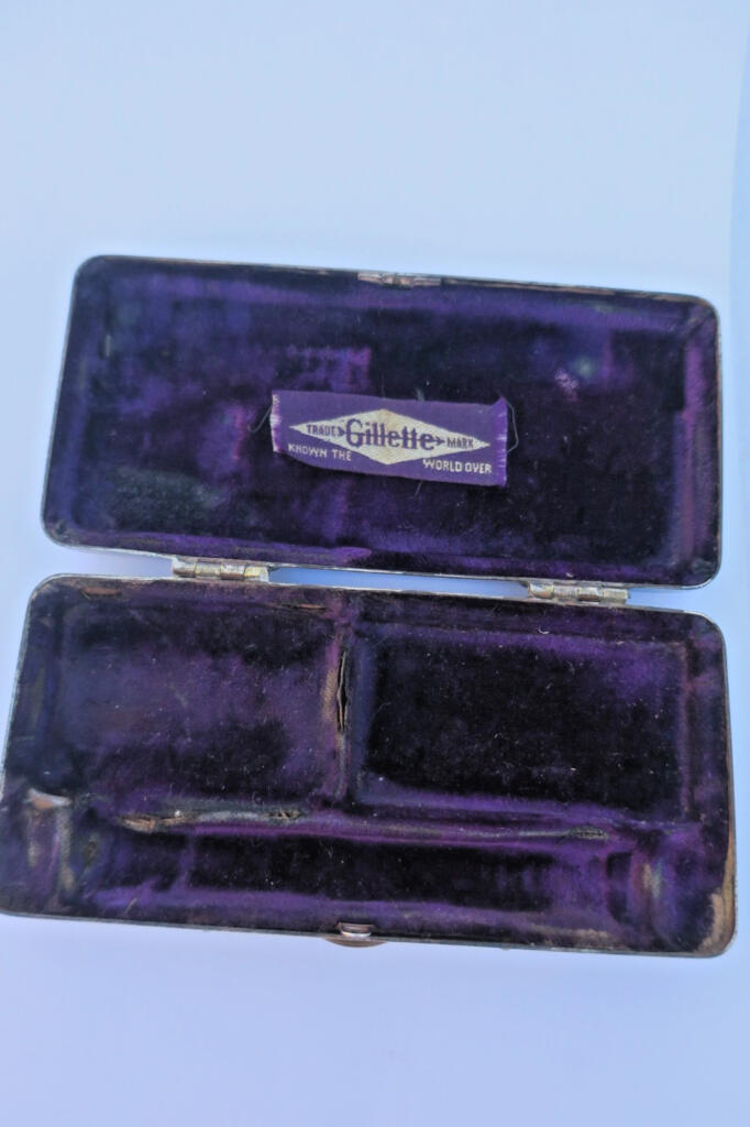 Antique Gillette razor set in decorative box