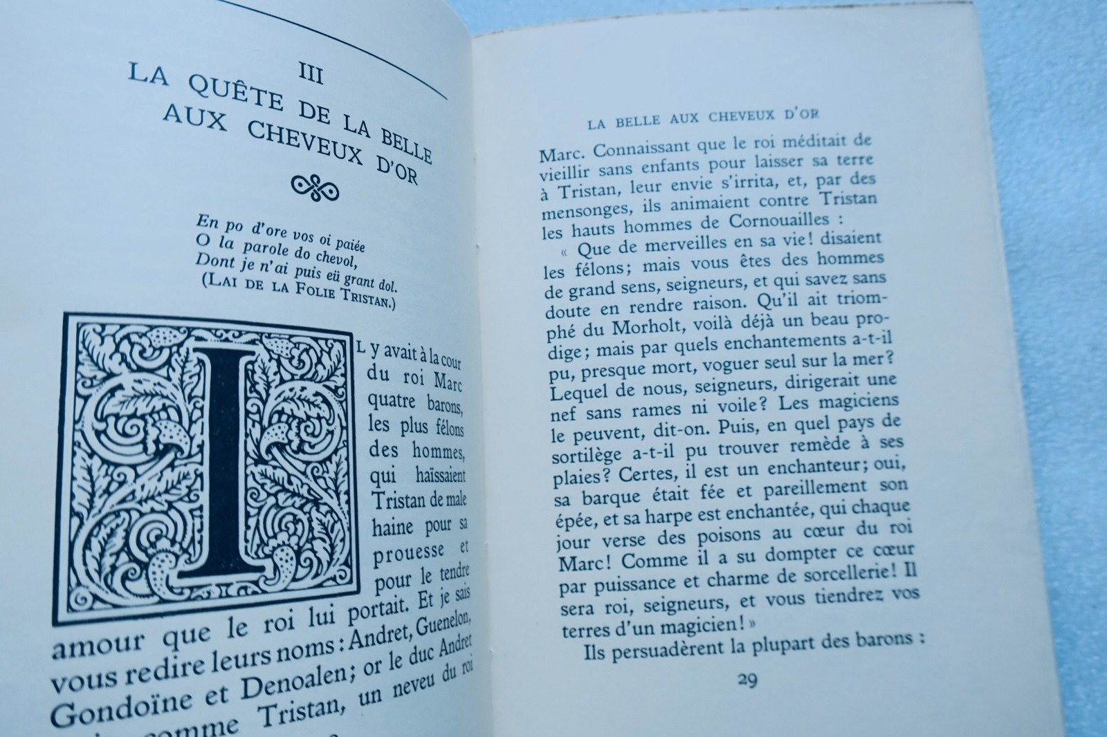 A beautifully illustrated edition – Image 3