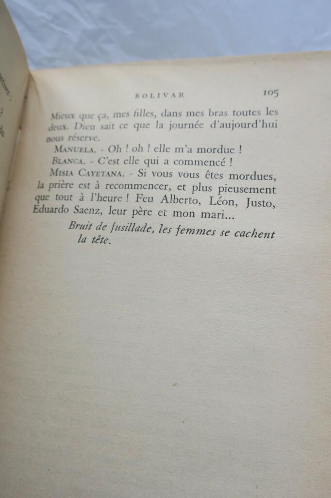 Drei Akte von Bolivar und eine Familiensaga