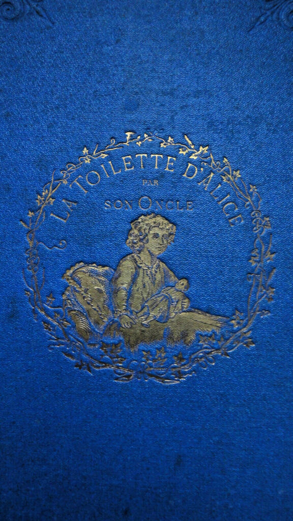 Alices Badeabenteuer