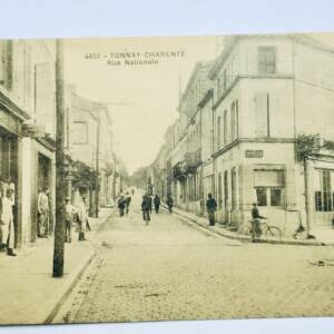 Tonnay charente rue nationale