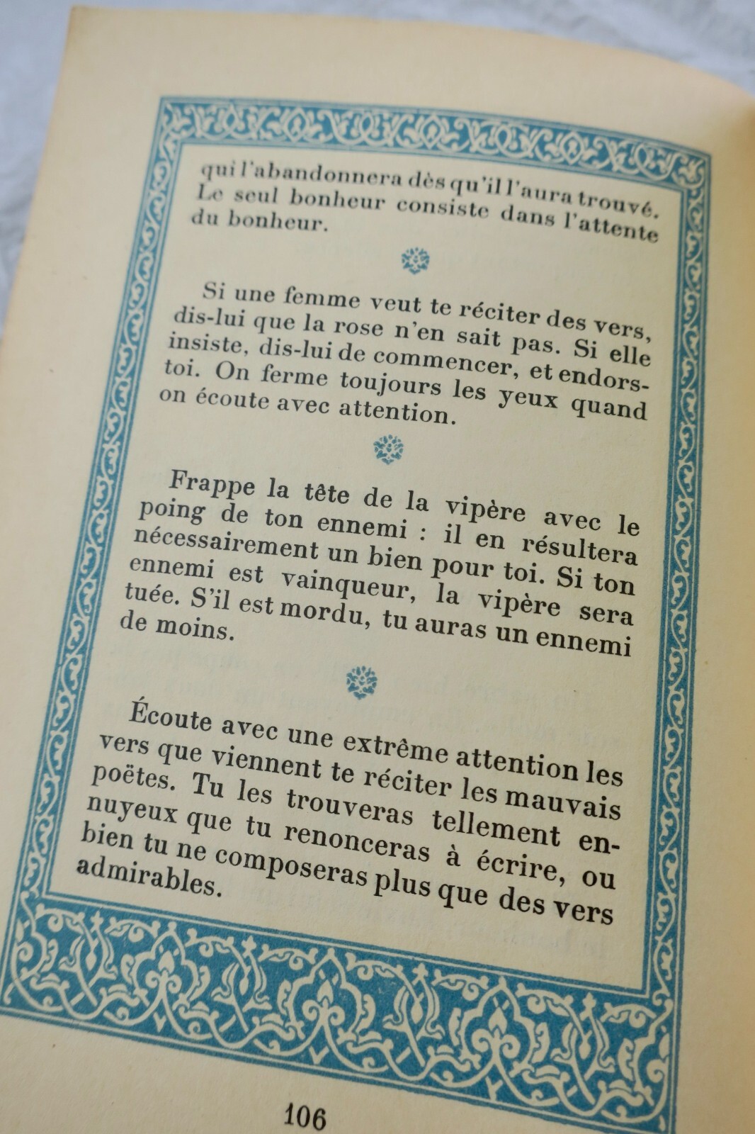 Rare 1935 illustrated floral art book – Image 10