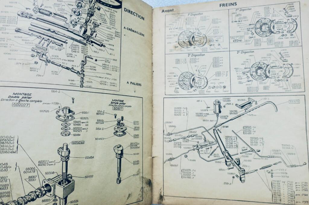 シトロエン・トラクシオン・アヴァン技術解説書 1953