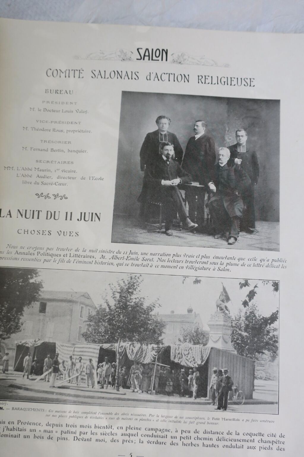 Souveniralbum des Erdbebens in der Provence