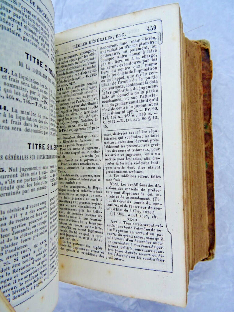 French Legal Codes with Official Comparative Analysis