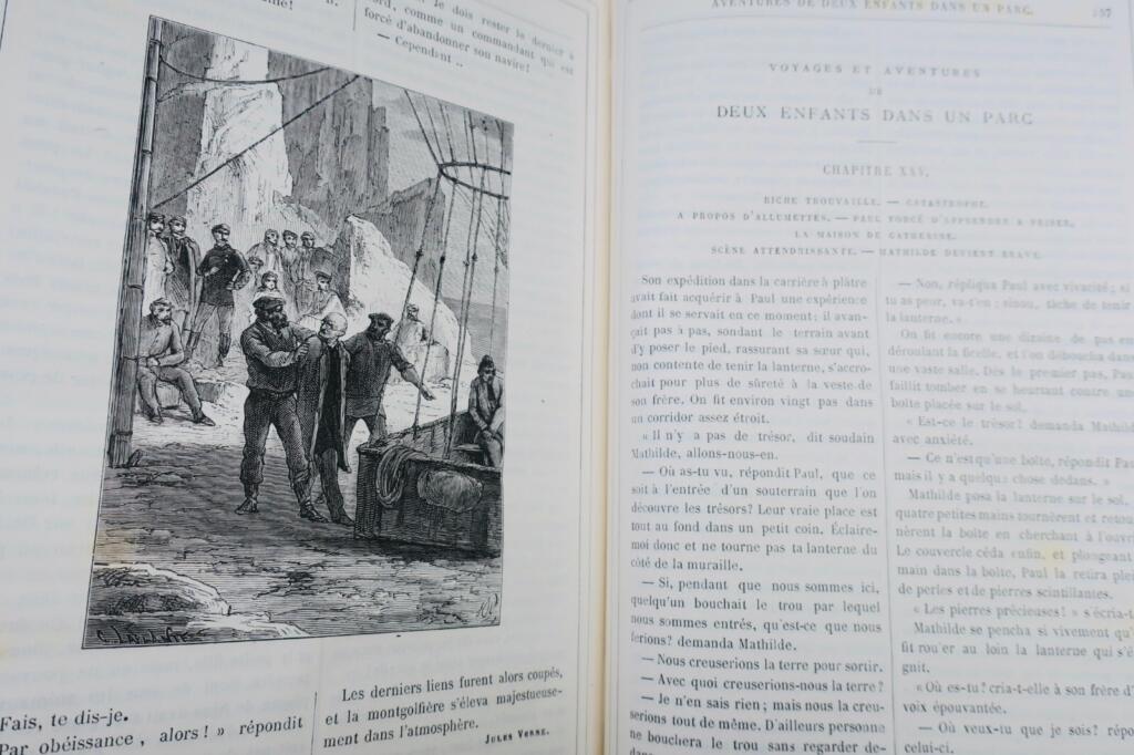 Educational periodical with Hector Servadac serial