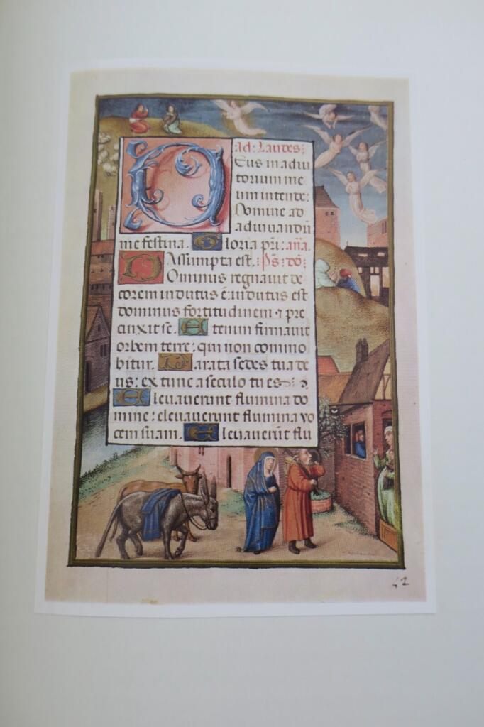 Western Illuminated Manuscripts & Miniatures