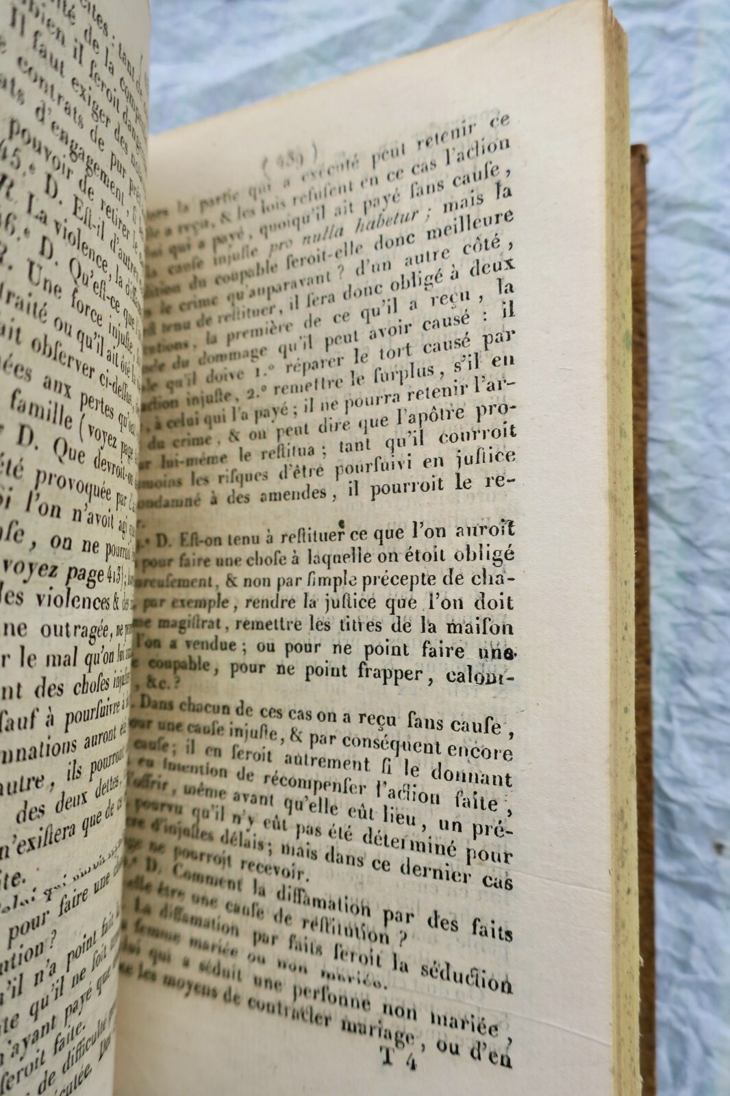 Ethics and Conduct for Priests<span class="lla-card-orig-wrap"><span class="lla-card-orig">❦ Abrégé des principes de morale et de conduite qu’un prêtre doit suivre pour bien</span></span> - La Librairie Antique