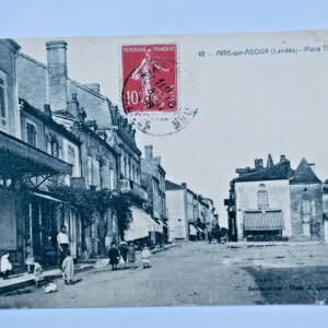 Aire-sur-Adour place Thiers 32