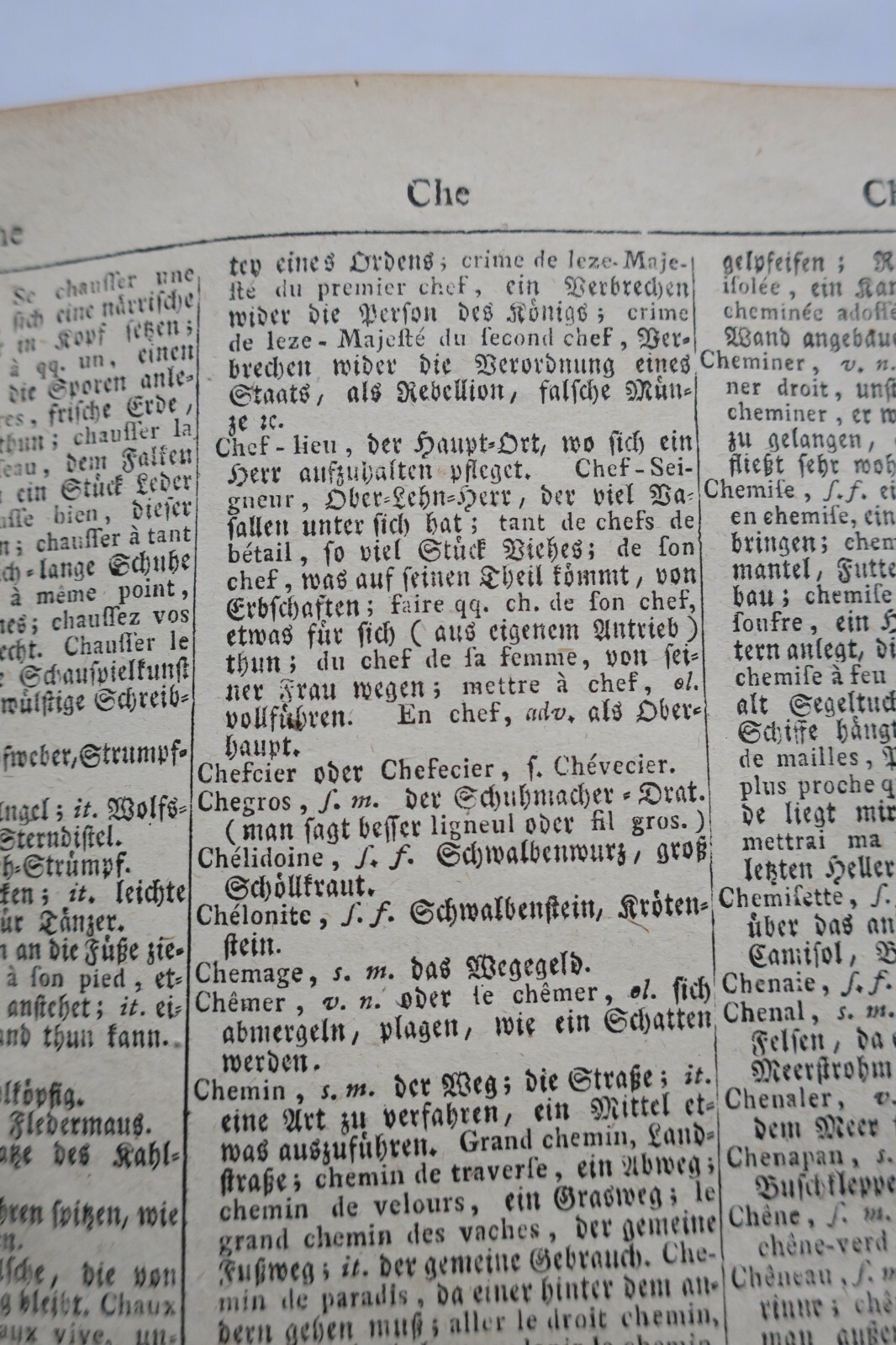 German-French Dictionary, 3rd Edition - Image 6