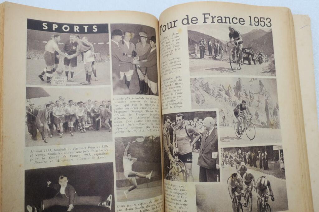 almanach 1954 Courier Dimanche Français