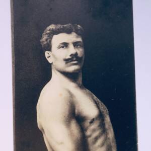 Alponne l'homme canon CIRQUE