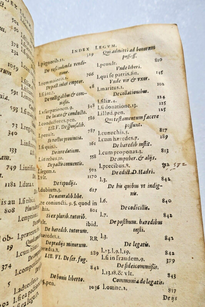ancien CUJAS Iacobi CUIACII praeclarissimi observationum et emendationum 1591