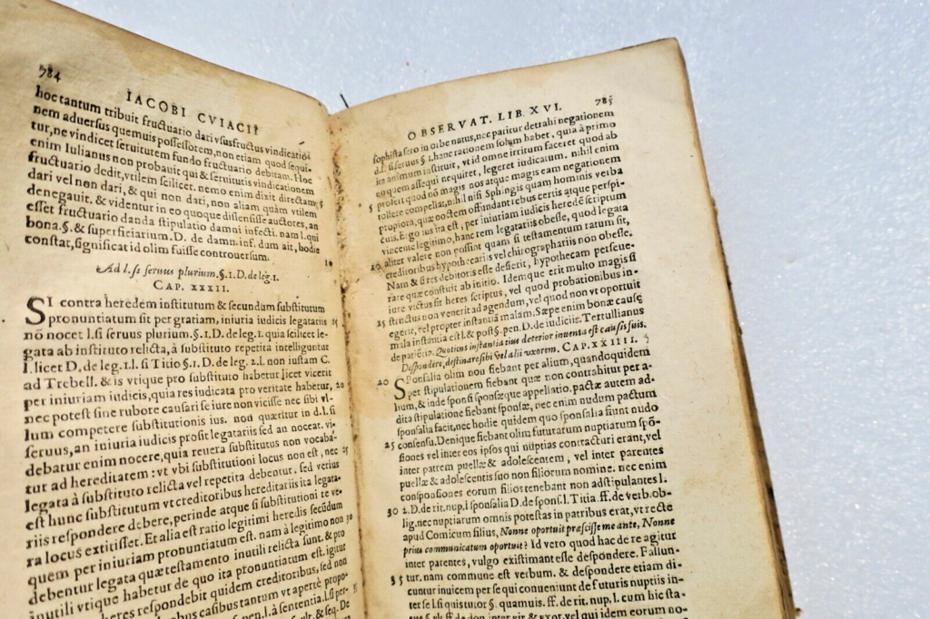 ancien CUJAS Iacobi CUIACII praeclarissimi observationum et emendationum 1591