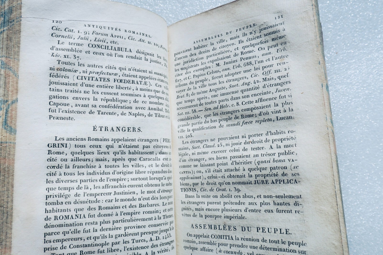 Roman Antiquities: Customs, Usages and Institutions<span class="lla-card-orig-wrap"><span class="lla-card-orig">❦ Antiquités romaines, ou Tableau des moeurs, usages et institution 1826</span></span> - La Librairie Antique