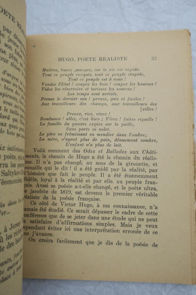 Aragon Hugo : Poète réaliste