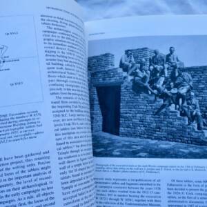 Archaische Texte Aus Uruk / Archaic Administrative Texts From Uruk the early..