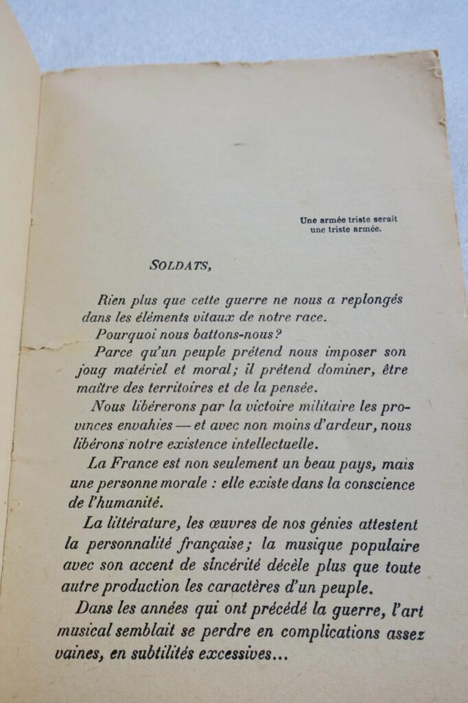 Military Songs and Popular Chants (1200-1916)