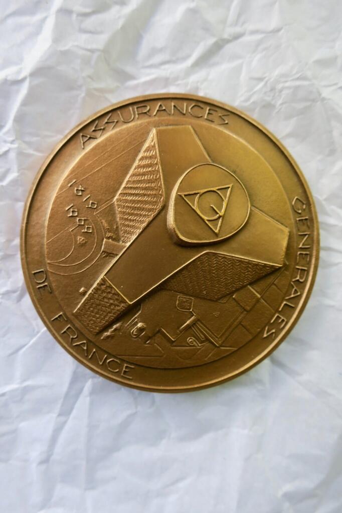 Assurance générale 67 mm, 174 grs, bronze 1970