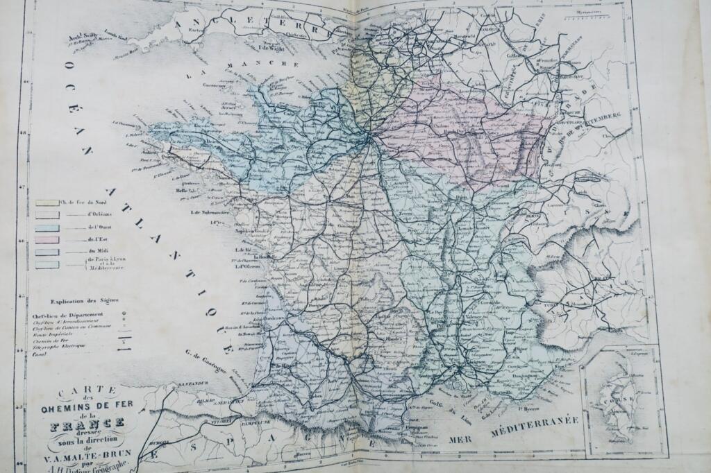 Illustrierter Atlas von Frankreich mit 92 Karten