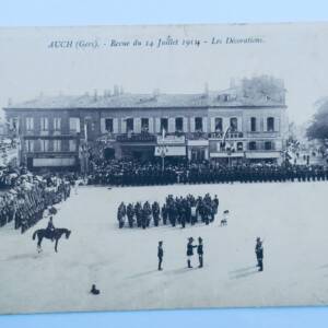 Auch Auch revue du 14 juillet 1915 les décorations