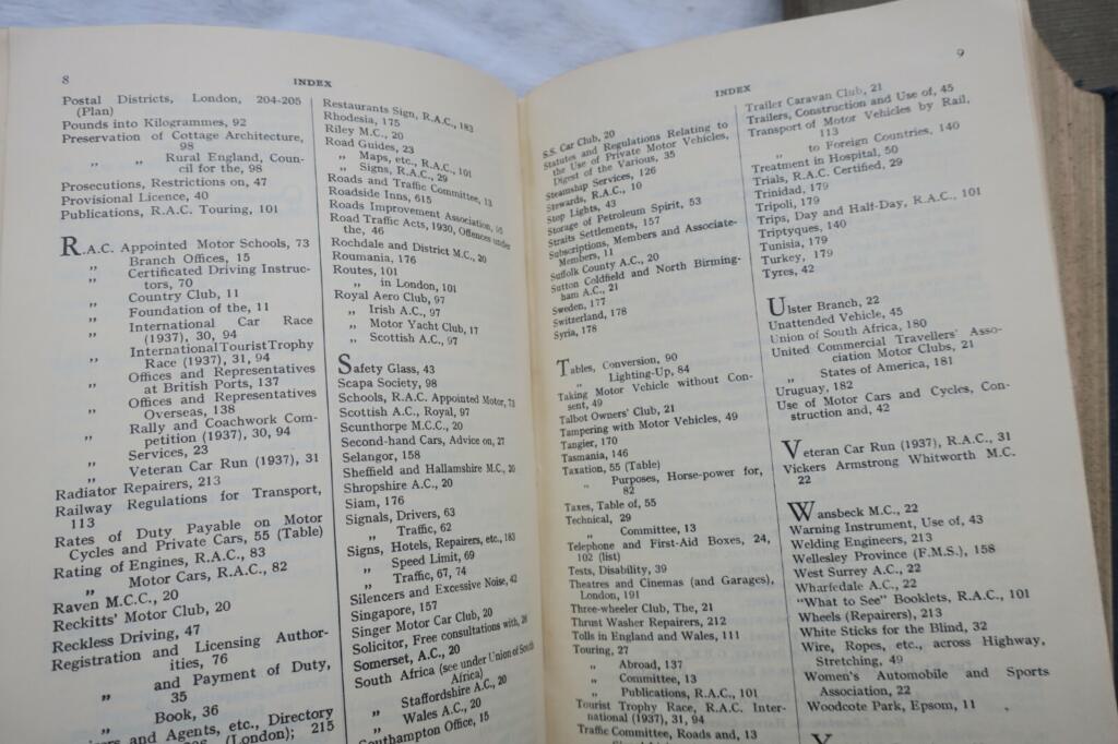 Britische Motorfahrer-Führer und Handbücher von 1938-1939