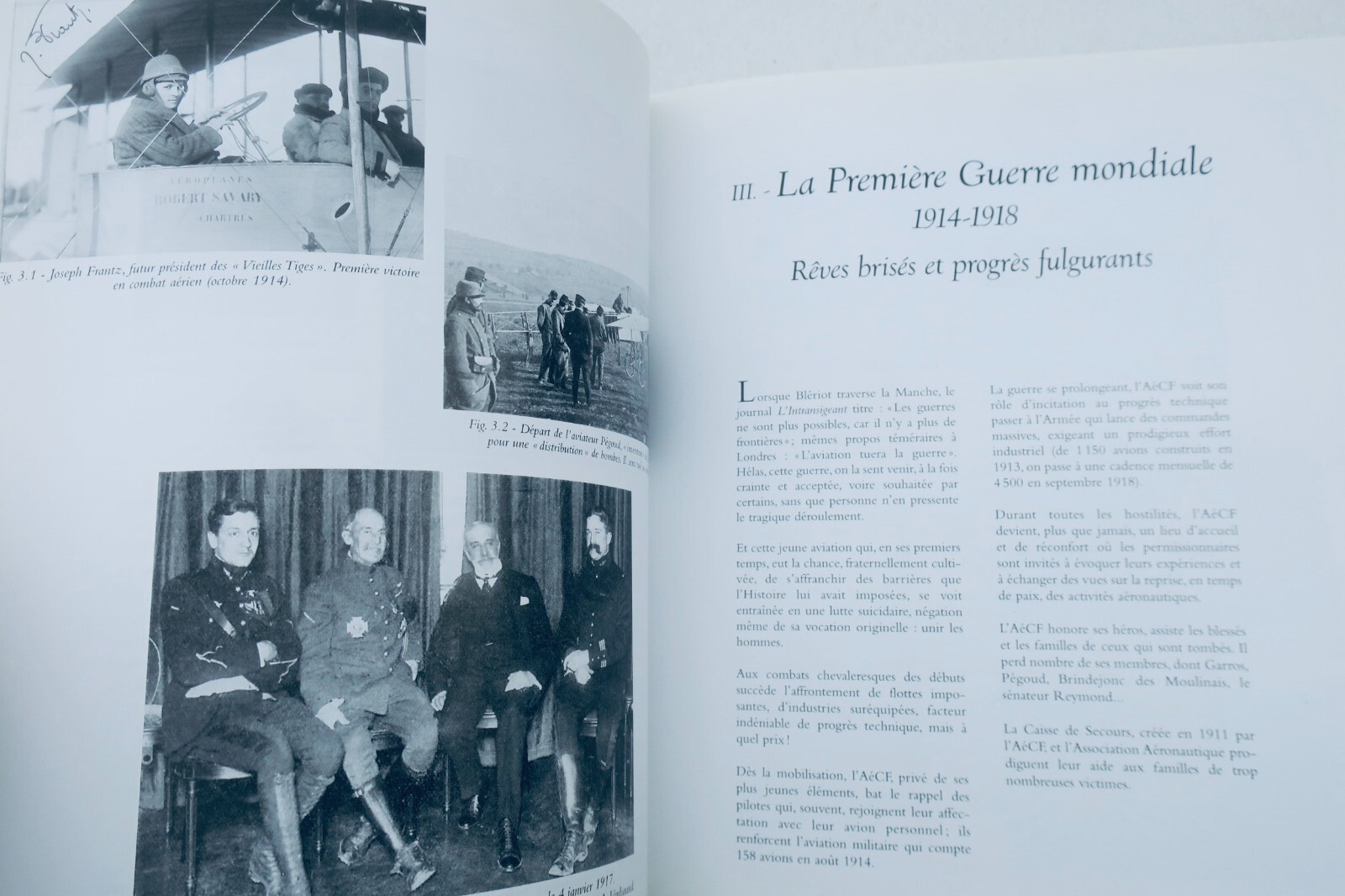 A century of French aviation history and aeronautics<span class="lla-card-orig-wrap"><span class="lla-card-orig">❦ Aviation Les riches heures de l’Aéro-Club de France 1898 – 1998</span></span> - La Librairie Antique