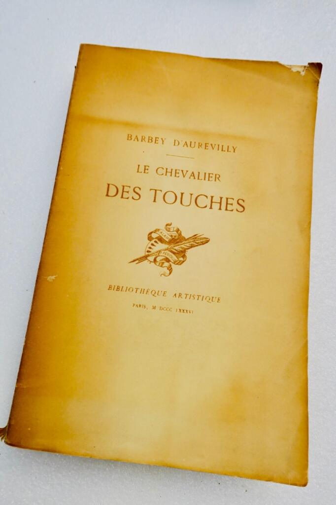 A Parisian artistic book from 1886
