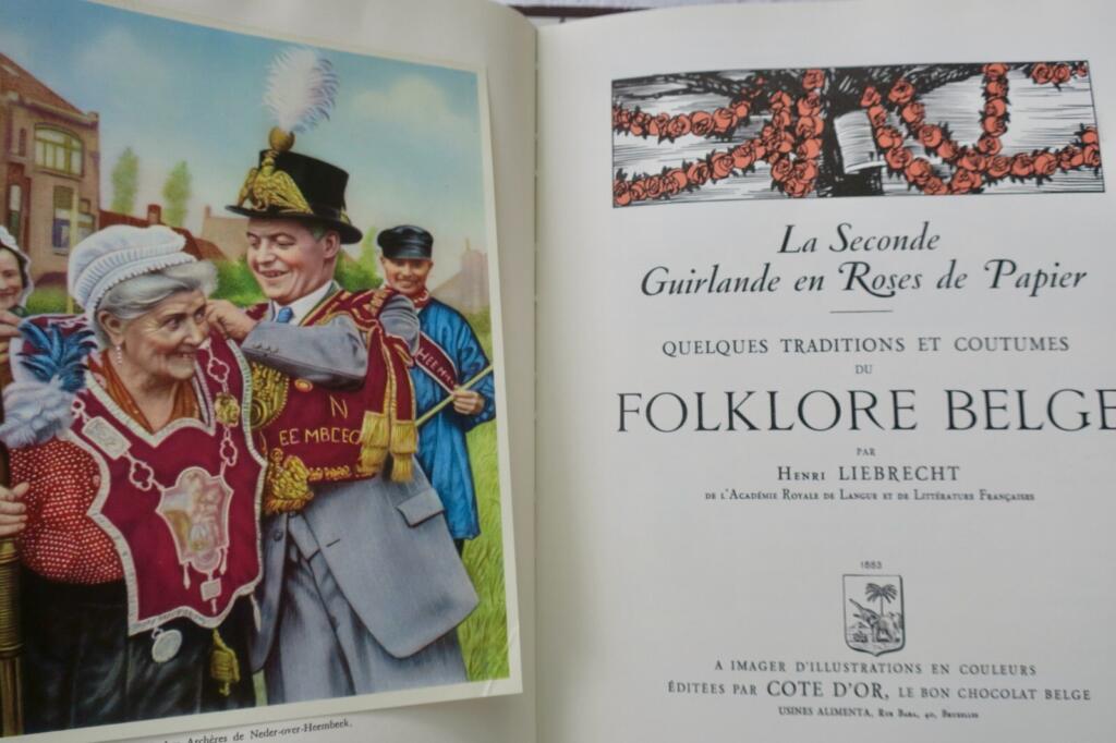 Belgian Traditions in Paper Roses