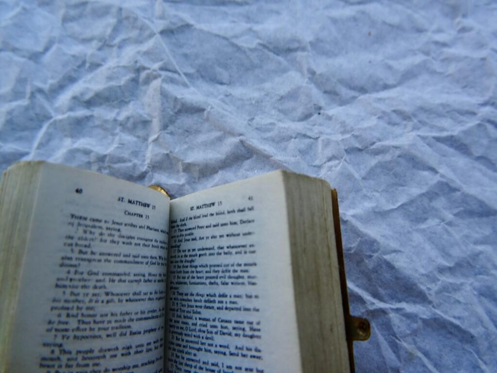 Bible New Testament of our Lord and Saviour Jesus Christ 35 x 30 mm.