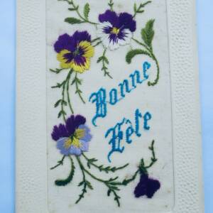 Bonne Fête fleurs brodées à la main